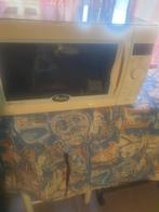 Te koop wegens verhuizing microgolf Whirlpool !!, Ophalen, Zo goed als nieuw, Microgolfoven