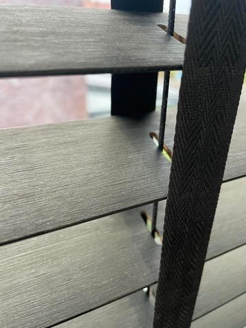 Bamboe jaloezie 1 grote en 1 kleine beschikbaar voor biedingen