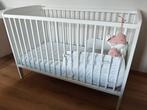 Kinderbed / cosleeper (met aerosleep matras, beschermers,..., Kinderen en Baby's, Babywiegjes en Ledikanten, Ophalen, Zo goed als nieuw