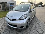 Toyota Aygo | AIRCO | 5 DEURS, Voorwielaandrijving, Stof, Bedrijf, Handgeschakeld