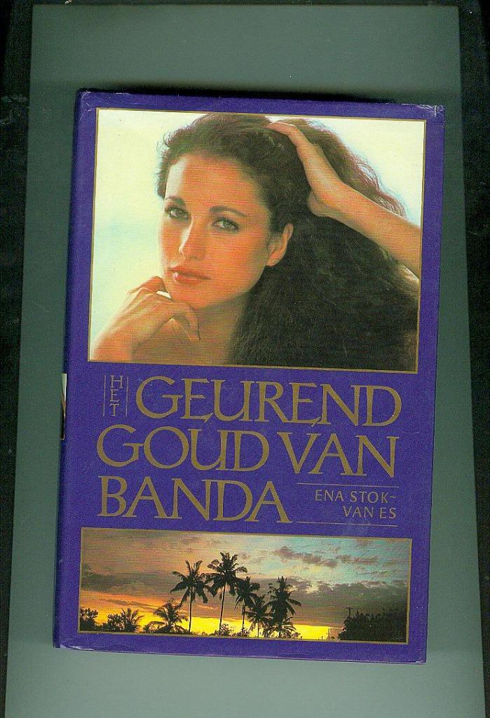 Geurend goud van Brenda ena stok-van es 396 blz, Boeken, Romans, Zo goed als nieuw, Ophalen of Verzenden