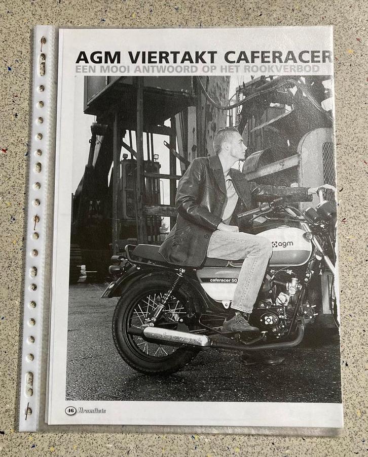 Map met documentatie AGM Viertakt brommer / Bromfiets, Fietsen en Brommers, Handleidingen en Instructieboekjes, Zo goed als nieuw