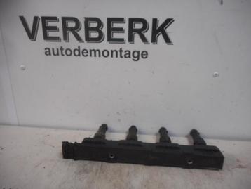GALERIE BOBINE D'ALLUMAGE Opel Corsa B (73 / 78 / 79), Utilisé, Opel