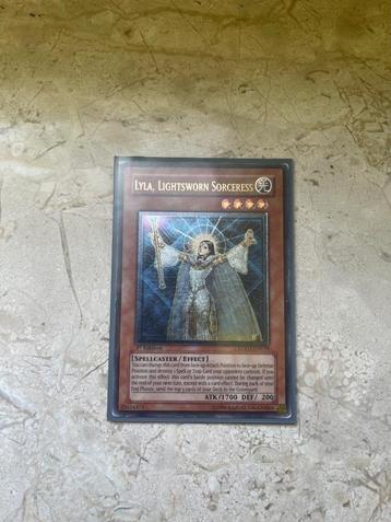 Yu-Gi-Oh Lyla, Lightsworn Sorceress HOLO 1st edition beschikbaar voor biedingen