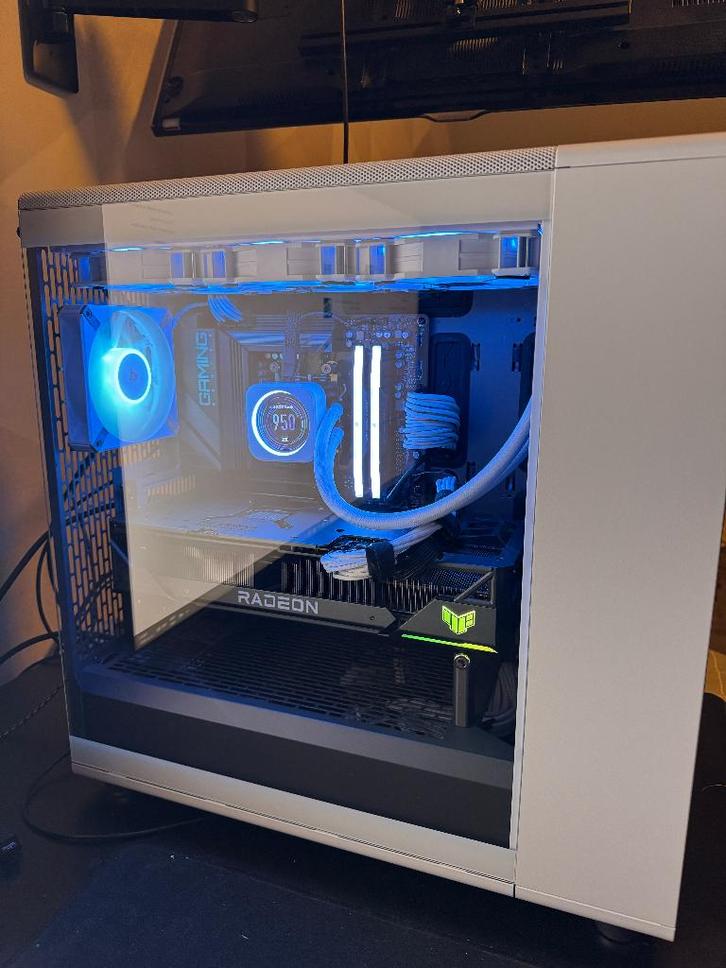 High End GamePC - Ryzen 7 9700X - RX7900TX ASUS TUF OC 20GB, Computers en Software, Desktop Pc's, Zo goed als nieuw, 3 tot 4 Ghz