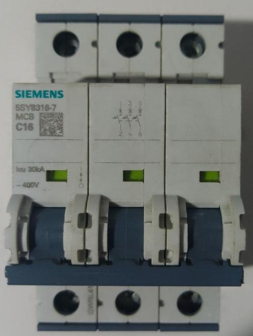Siemens 5SY8316-7 Automaat C16 3-polig zekering, Doe-het-zelf en Bouw, Elektriciteit en Kabels, Zo goed als nieuw, Overige typen