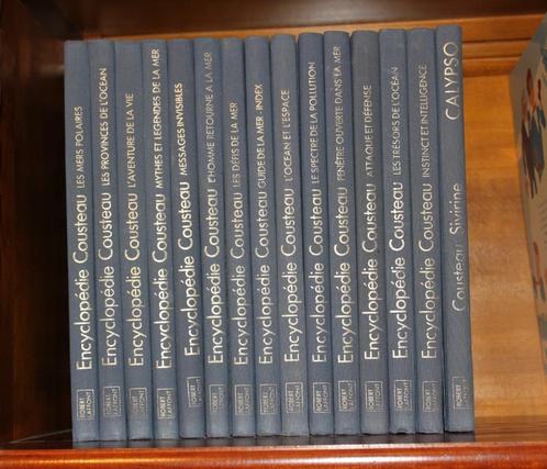 Encyclopédie Cousteau en 15 volumes et très bon état., Boeken, Encyclopedieën, Gelezen, Complete serie, Overige onderwerpen, Ophalen