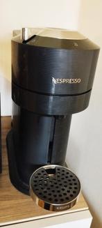 Nespresso Vertuo-apparaat, 1 kopje, Zo goed als nieuw, Koffiemachine, Koffiepads en cups