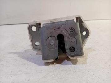 SLOTVANGER ACHTERKLEP ELEKTR. Suzuki SX4 (EY / GY) beschikbaar voor biedingen