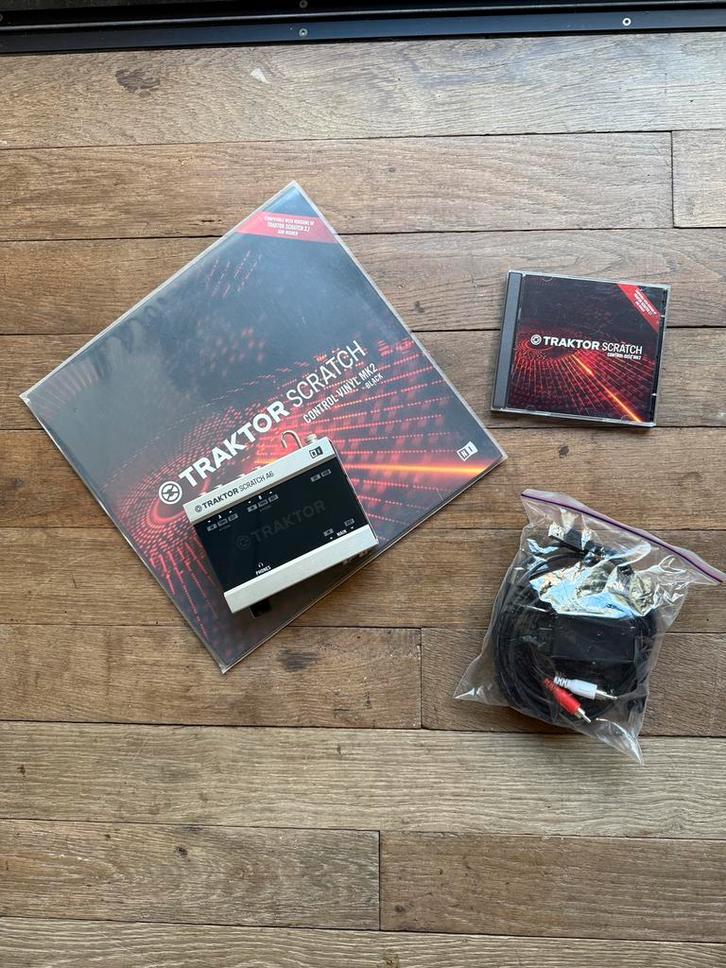 TRAKTOR SCRATCH CONTROL VINYL mk2, Muziek en Instrumenten, Dj-sets en Draaitafels, Zo goed als nieuw, Ophalen of Verzenden