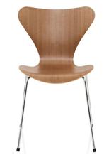 DESIGN 2x NIEUWE Frits Hansen Series 7 stoelen walnut/chrome, Huis en Inrichting, Ophalen, Twee, Bruin, Design