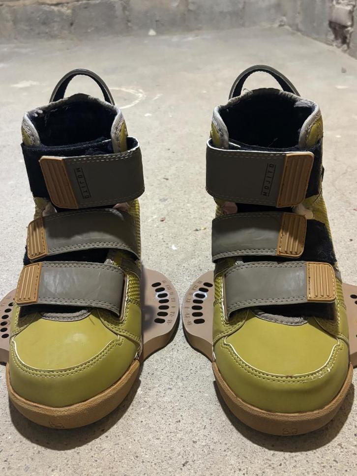 Dup unisex wakeboard binding maat 5/6 US EU 36/37, Watersport en Boten, Wakeboarden, Gebruikt, Schoenen, Ophalen of Verzenden