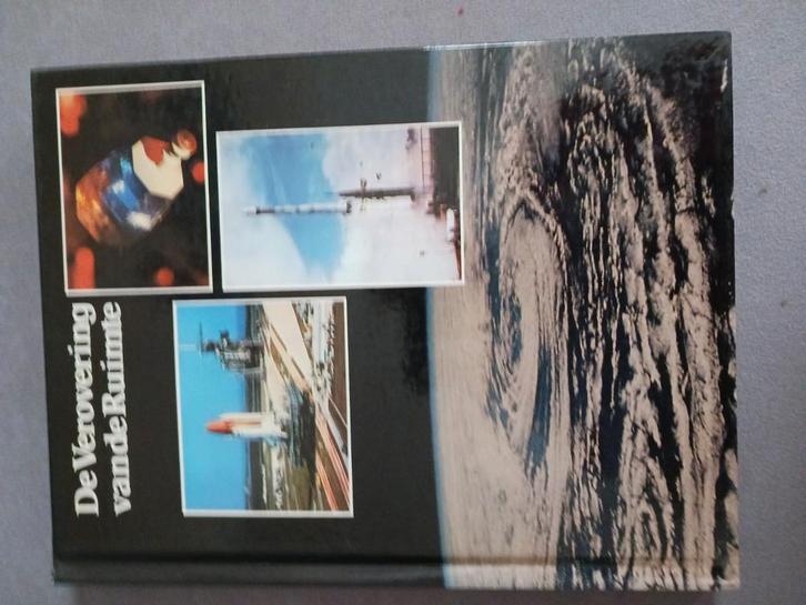 Artis Historia uitgave: De verovering van de ruimte, Boeken, Stock en Verzamelingen, Zo goed als nieuw, Ophalen of Verzenden