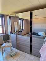 Grote kleerkast slaapkamer te koop. €200 Zo goed als nieuw, Ophalen of Verzenden, Zo goed als nieuw