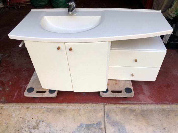 Meuble salle de bain, Huis en Inrichting, Badkamer | Badkamermeubels, Gebruikt, Wastafelkast, 100 tot 150 cm, 25 tot 50 cm, Ophalen