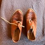 Oranje veterschoenen,merk Vivant, maat 37, Kleding | Dames, Sneakers, Oranje, Ophalen of Verzenden, Zo goed als nieuw