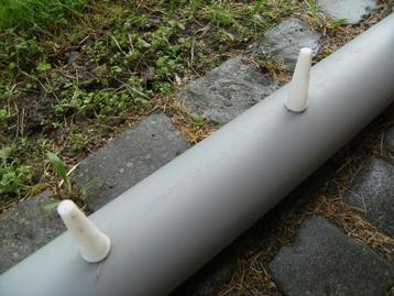 Gierbuis voor koe- en varkensstal beschikbaar voor biedingen