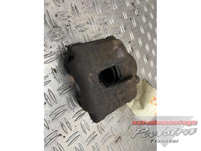 Remklauw (Tang) rechts-voor van een BMW 3-Serie, Auto-onderdelen, Remmen en Aandrijving, BMW, Gebruikt, 3 maanden garantie, Ophalen of Verzenden