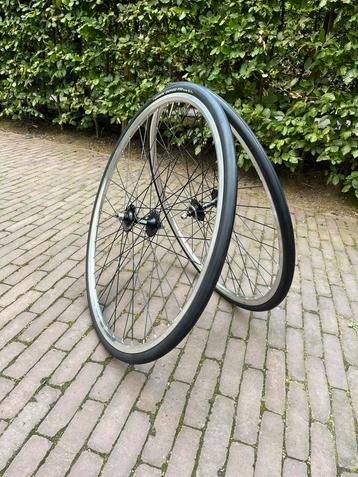 Pair of fixie or single speed top wheels, perfect condition beschikbaar voor biedingen