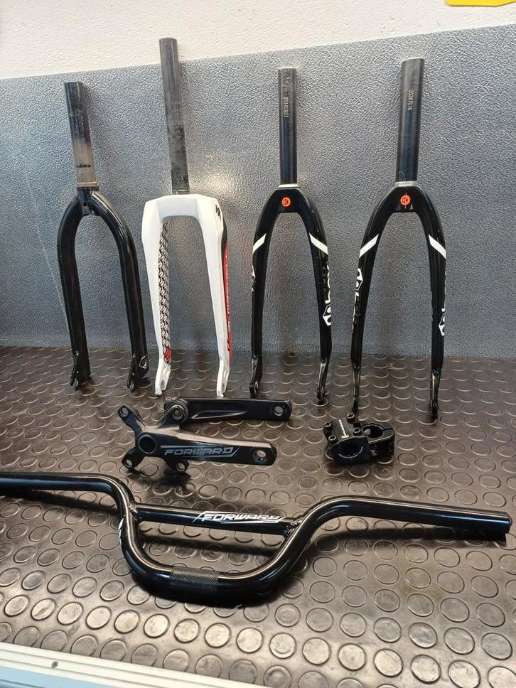 Bmx race onderdelen, Fietsen en Brommers, Fietsaccessoires | Aanhangwagens en Karren, Ophalen