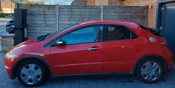 Honda civic 1.8  vtec benzine+LPG 4 deurs met airco gekeurd  beschikbaar voor biedingen