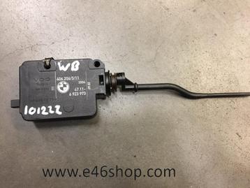 Tanklep opener BMW E46 oem 6923973 beschikbaar voor biedingen