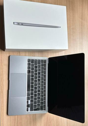 MacBook Air 13” 2020 M1 voor onderdelen. beschikbaar voor biedingen