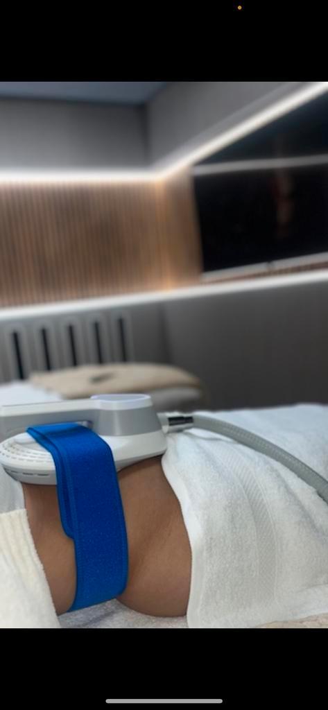 Beauty machines EMS machine , Cryolipolyse , DIODE Laser, Elektronische apparatuur, Overige elektronische apparatuur, Zo goed als nieuw