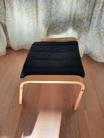 Ikea Poang, Enlèvement