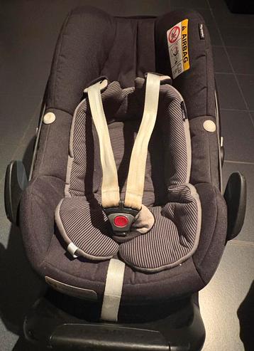 Maxi cosi Pebble Plus + basis isofix + extra’s beschikbaar voor biedingen