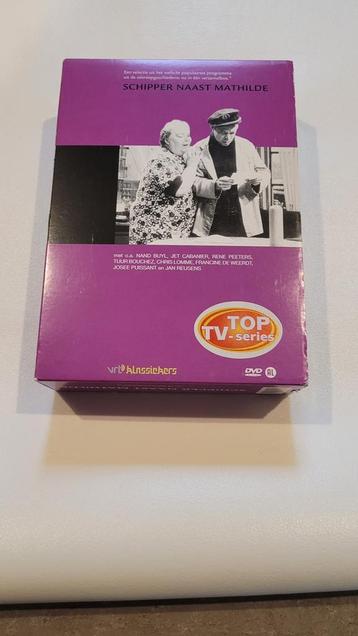 Dvd tv serie beschikbaar voor biedingen