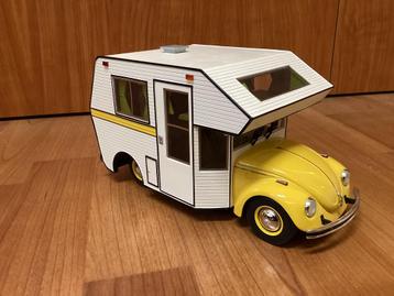 Verschillende VW busjes en andere 1:18 beschikbaar voor biedingen