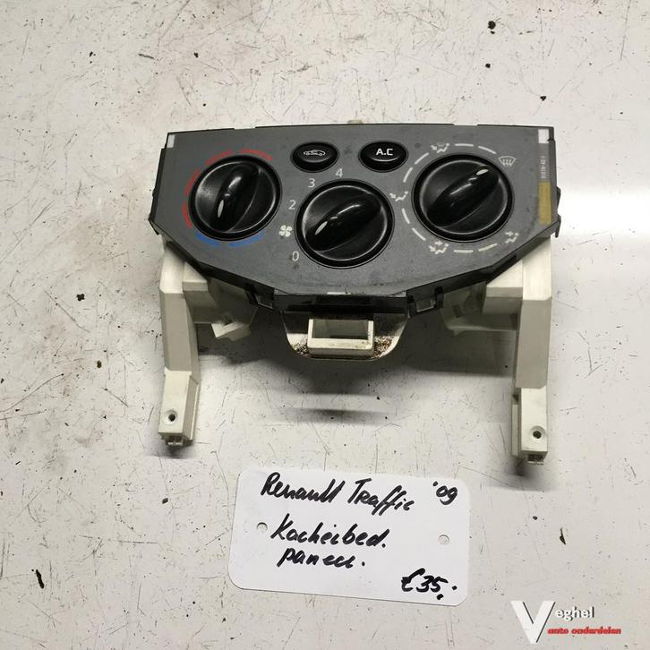 Renault Traffic 2009 2.0 diesel   Kachelbed. paneel (airco), Auto-onderdelen, Dashboard en Schakelaars, Gebruikt, Ophalen of Verzenden
