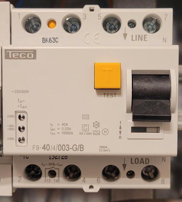 Teco Type B vierpolige diff 4P/40A-30mA ideaal voor laadpaal, Doe-het-zelf en Bouw, Elektriciteit en Kabels, Zo goed als nieuw