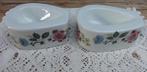 2 Vintage druppelvormige porseleinen schaaltjes met bloemen, Huis en Inrichting, Gebruikt, -, -, Overige typen