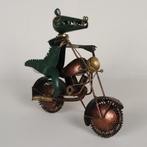 Metal Alligator Riding a Motorcycle, Antiek en Kunst, Ophalen of Verzenden