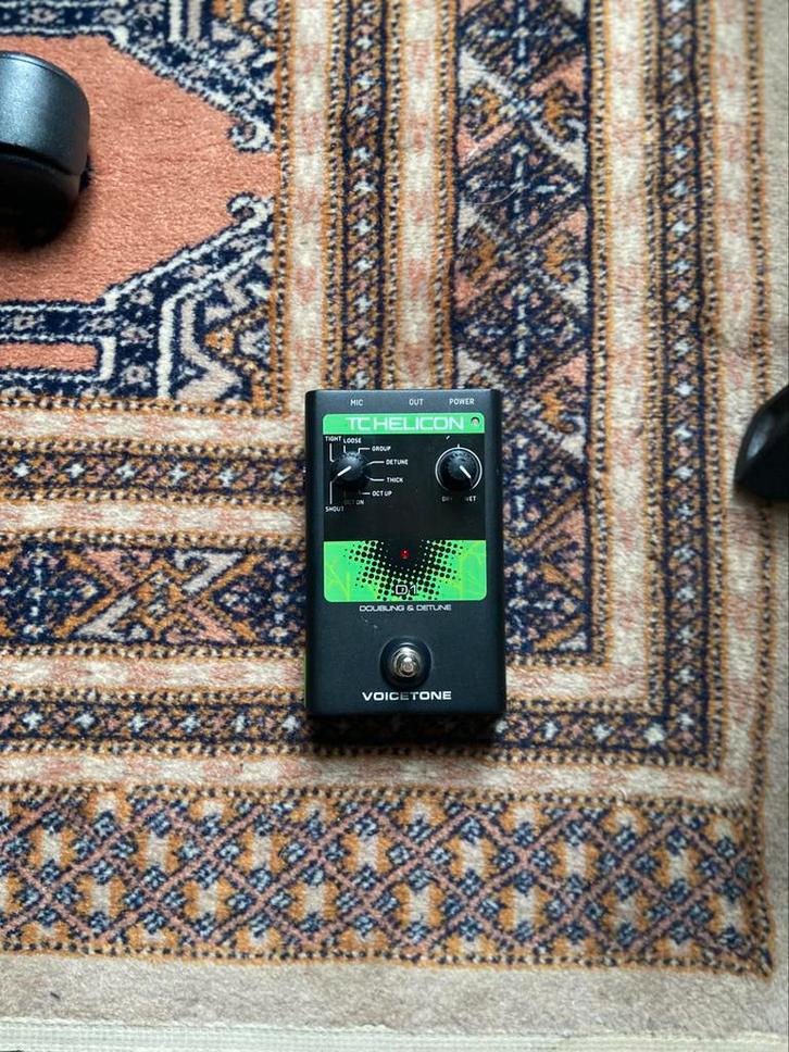 TC HELICON VOICETONE D-1, Muziek en Instrumenten, Effecten, Zo goed als nieuw, Overige typen, Multi-effect, Ophalen of Verzenden
