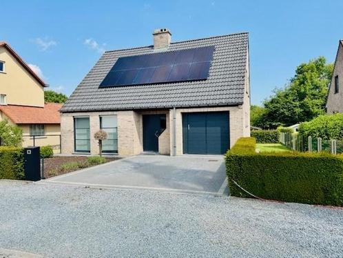 Huis te huur in Lennik, 3 slpks, Immo, Huizen te huur, Vrijstaande woning, B