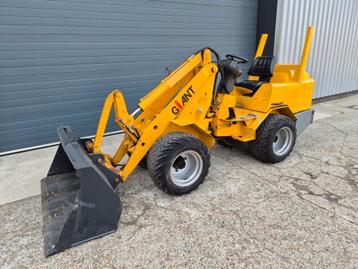 Giant V451T Shovel wiellader beschikbaar voor biedingen