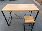 Table haute avec tabourets, Maison & Meubles, Tables | Tables mange-debout, Enlèvement, Utilisé