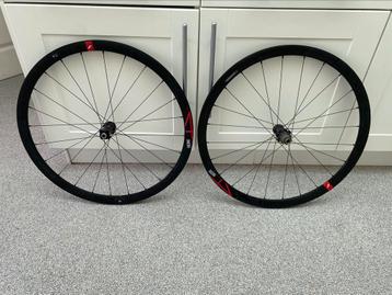 Fulcrum racing 4 DB, Fietsen en Brommers, Fietsonderdelen, Ophalen of Verzenden, Zo goed als nieuw