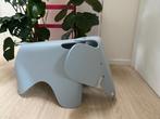 Vitra - Charles & Ray Eames - Stoel - Elephant Large, Ophalen, Kunststof, Design, Zo goed als nieuw