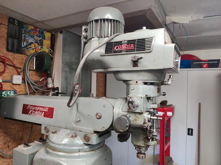 Kondia-freesmachine = Europese kopie van Brigport, in metrie, Doe-het-zelf en Bouw, Gereedschap | Freesmachines, Gebruikt, Ophalen