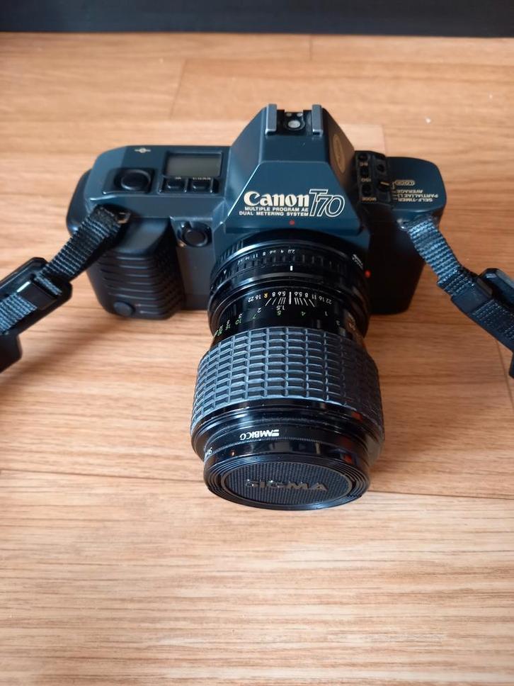 CANON T 70 MET LENZEN EN FLITS, Audio, Tv en Foto, Fotocamera's Analoog, Zo goed als nieuw, Canon, Ophalen of Verzenden
