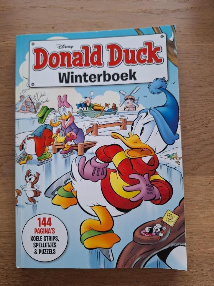 NIEUW Winterboek Donald Duck coole strips en spelletjes, Boeken, Stripverhalen, Nieuw, Eén stripboek, Verzenden