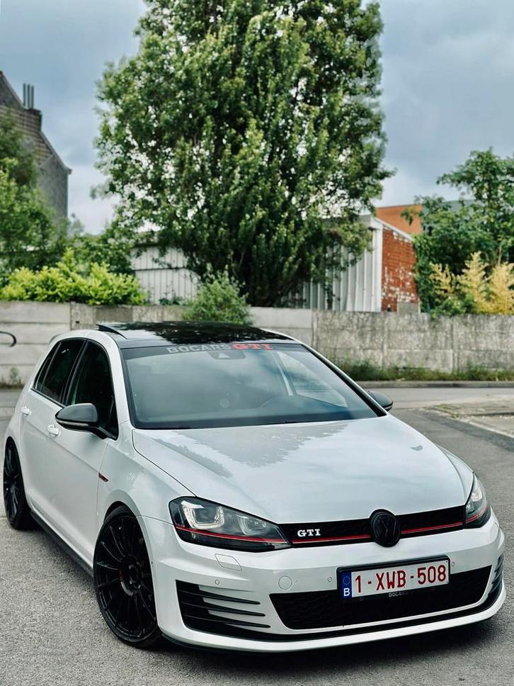 Golf 7 GTİ Performance 2016, Autos, Volkswagen, Particulier, Golf, Essence, Automatique, Tissu, Traction avant, Carnet d'entretien