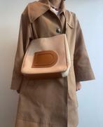 2 Delvaux handtassen, Handtassen en Accessoires, Tassen | Damestassen, Ophalen, Gebruikt, Bruin, Handtas