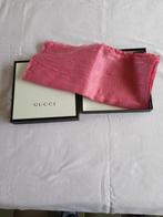 Gucci GG roze wollen sjaal, Kleding | Dames, Mutsen, Sjaals en Handschoenen, Gucci, Ophalen, Nieuw, Sjaal