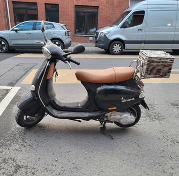 Vespa ET4 125cc zwart scooter 2004 - 18k km - start & rijdt! beschikbaar voor biedingen