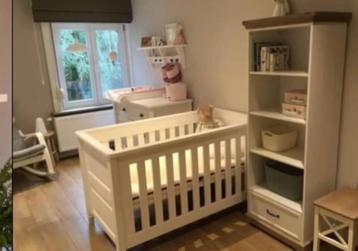 Baby kinder kamer TWF marbella disponible aux enchères